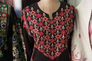 broderie sur caftan
